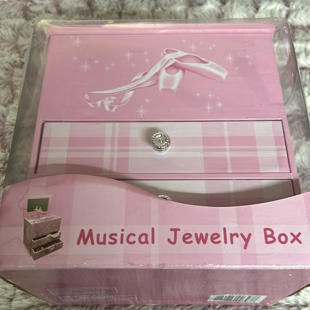 Musical Jewelry Box with Ballerina dancer